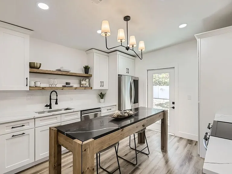 3516 W Price Ave — Photo 9