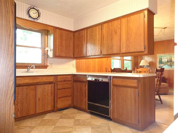 5th image of 3420 Sanibel Dr