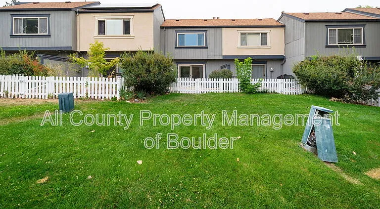 800 W Moorhead Cir #C — Photo 20