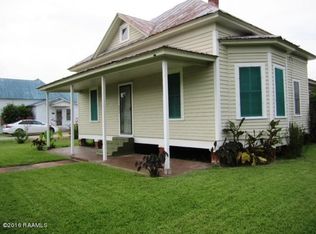 402 Arthur Ave, Lake Arthur, LA 70549