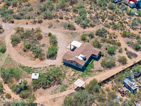 2810 E Andrada Rd, Vail, AZ 85641