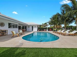 1070 SW Tamarind Way, Boca Raton, FL 33486