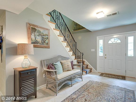 2nd image of 845 Merriewood Ln