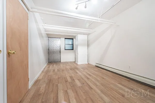 Rented by Brick&Mortar | media 20