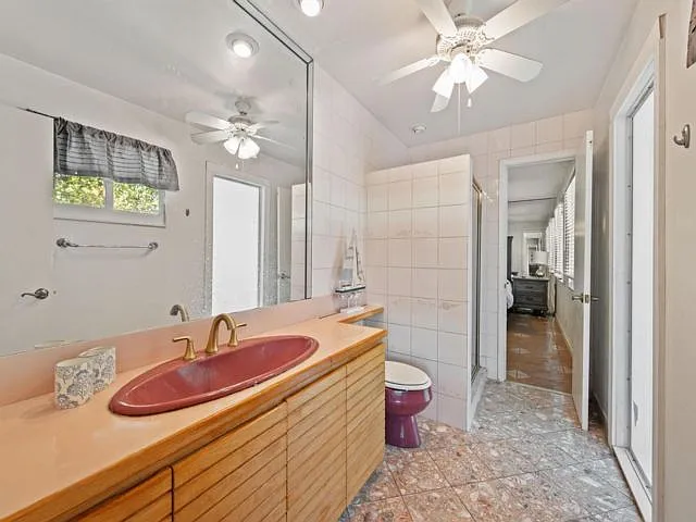 4620 NE 25th Ave — Photo 5