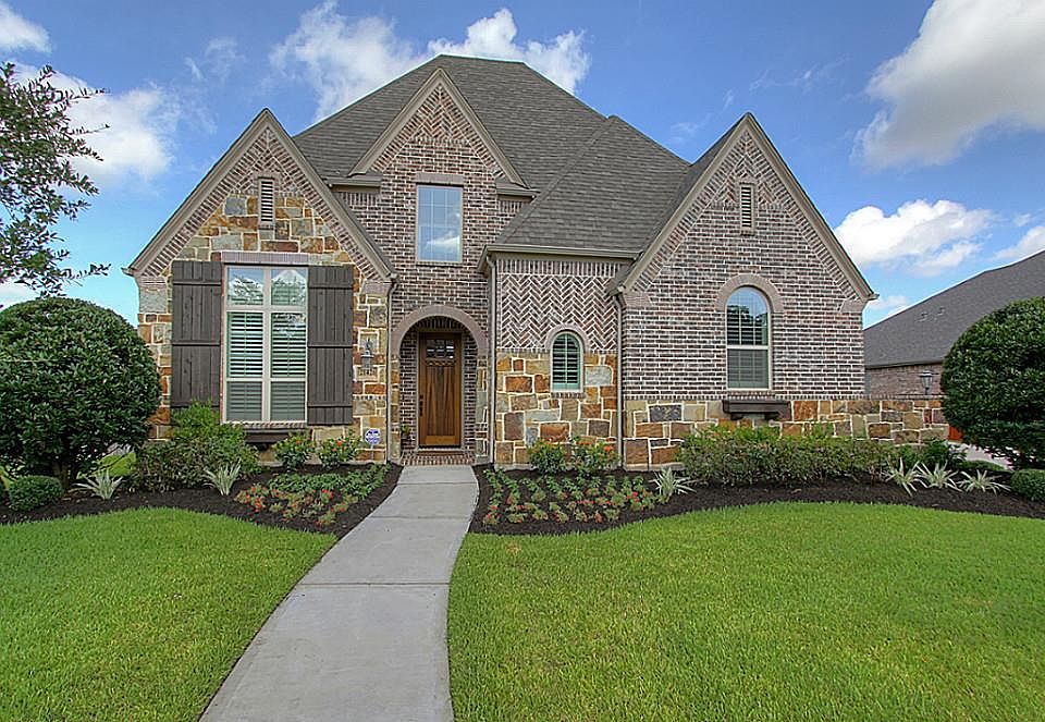 1st image of 21426 Aurora Park Dr