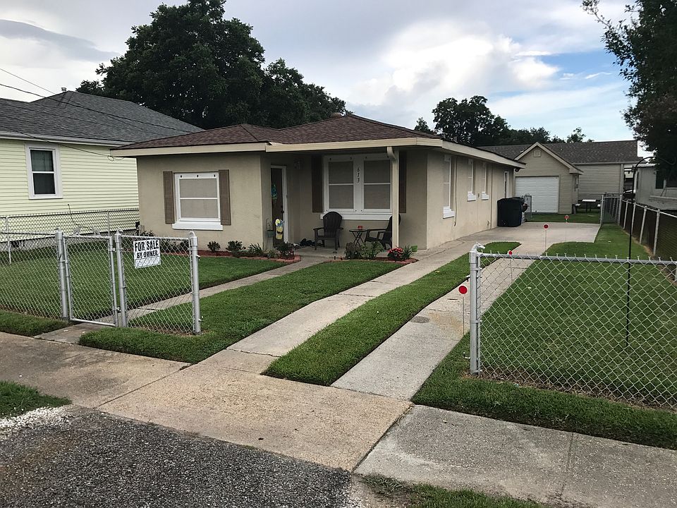 1st image of 613 Farrington Dr