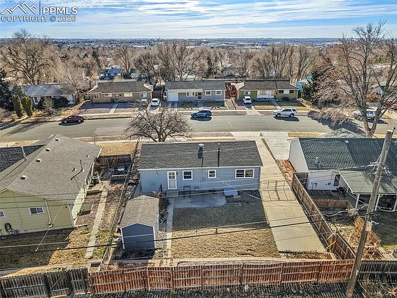 5th image of 1338 Edith Ln