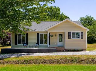 714 Brewer Ave, Wake Forest, NC 27587
