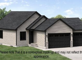 128 Dover Cir, New London, IA
