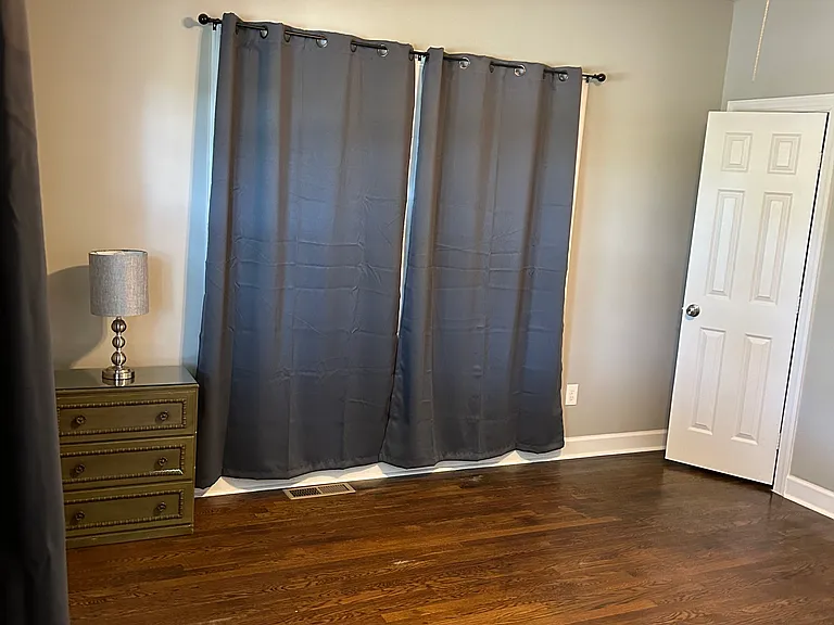 4321 Thomasville Rd — Photo 32