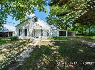 1013 Main St W, Hartselle, AL 35640