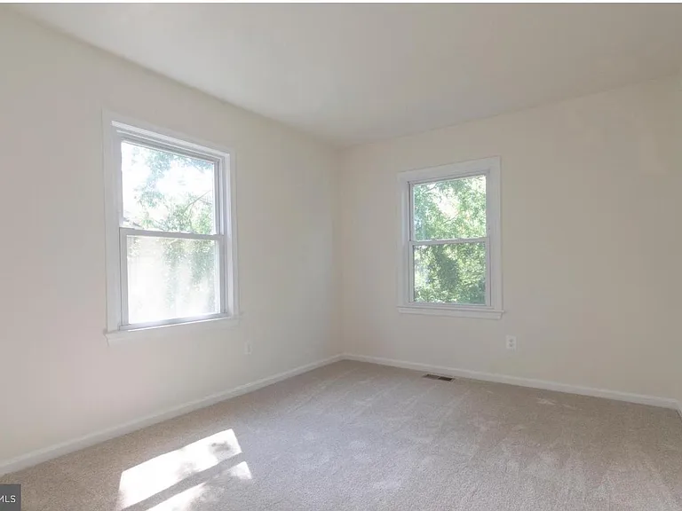 6120 Old Brentford Ct — Photo 19