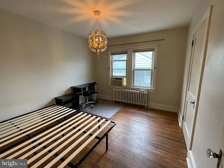 721 Mayflower Ave — Photo 32