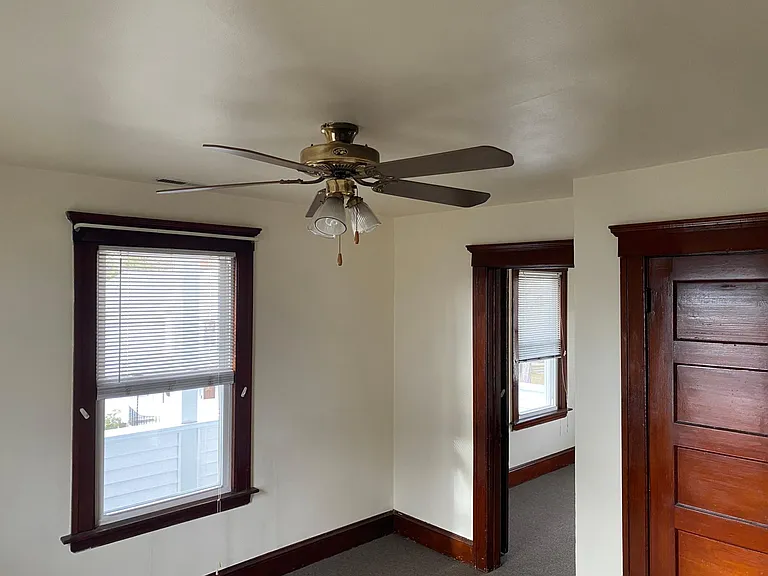 162 Red Mountain Ave #2 — Photo 6