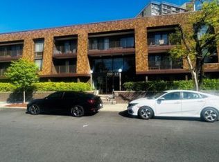 209-21 26th Ave #T-b, Flushing, NY 11360