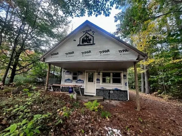 18 Welch Drive, Casco, ME 04015