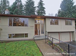 2727 NE 143rd Pl, Seattle, WA 98125