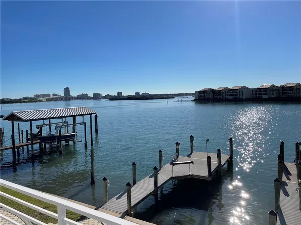 277 Bayside Dr, Clearwater, FL 33767