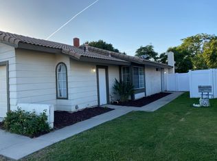 27346 Rustic Ln, Highland, CA 92346