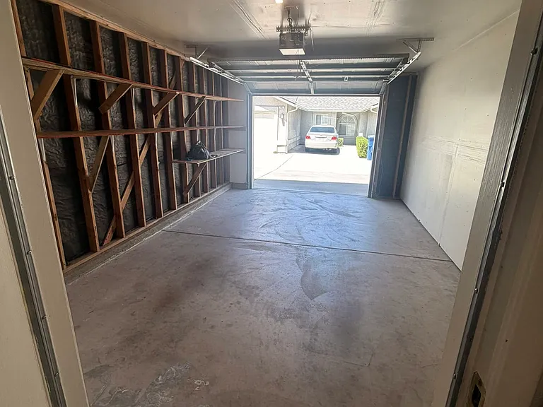 728 Spruce Ave #102 — Photo 18