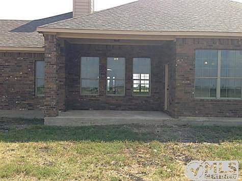 4th image of 2702 Isabella Way