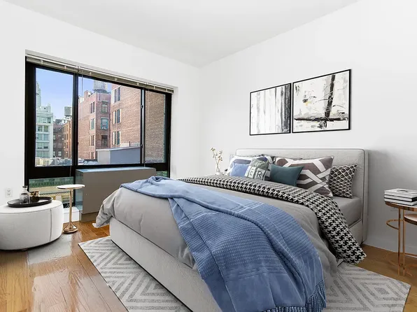 30 West 18th Street image 1 of 10