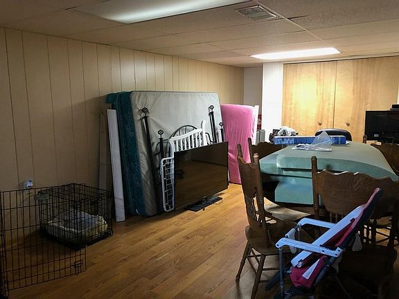 5th image of 41724 Bedford Dr