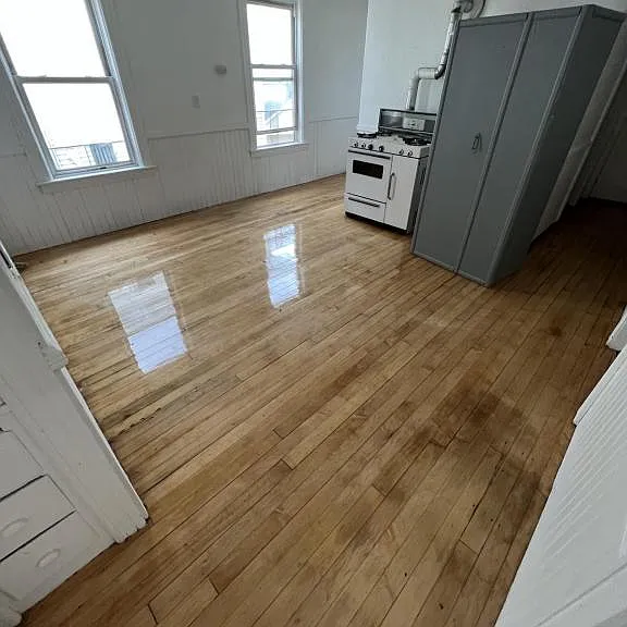 279 Grafton St — Photo 5