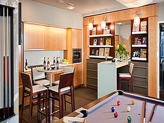 Rented by Compass | media 9