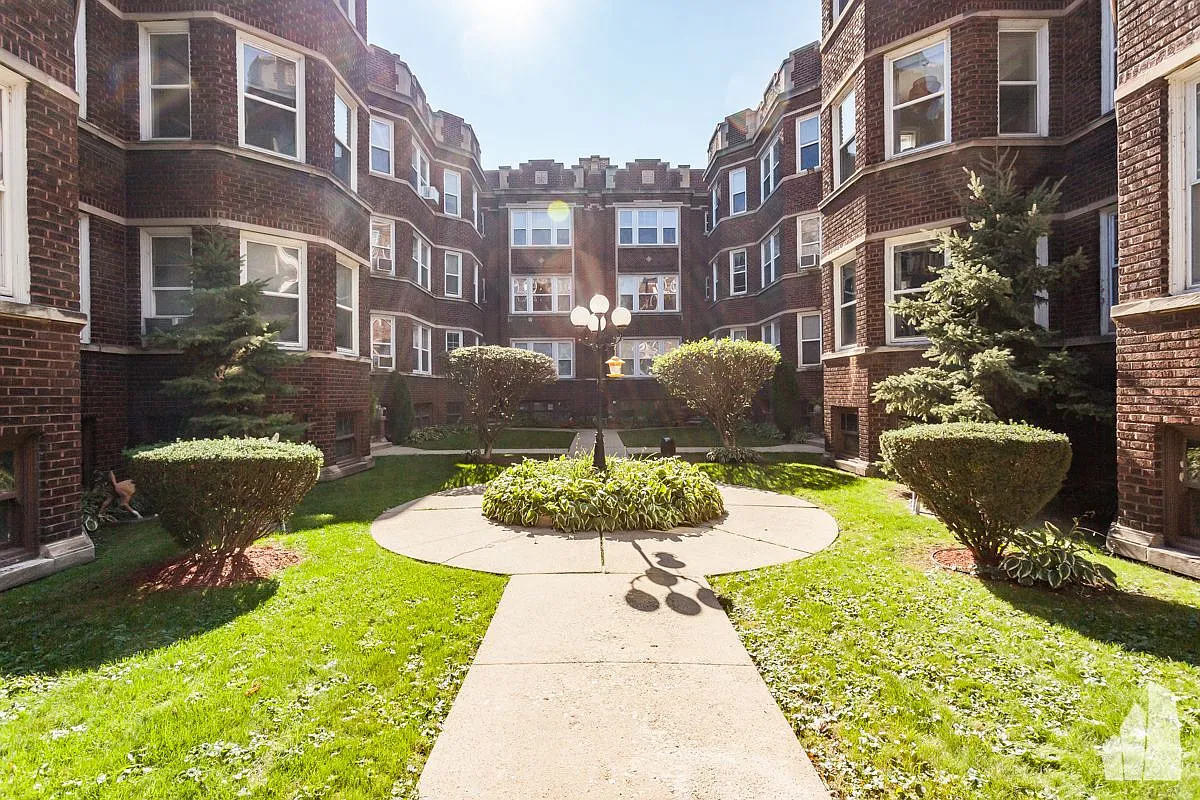 1 bed, $1,995 — Photo 1