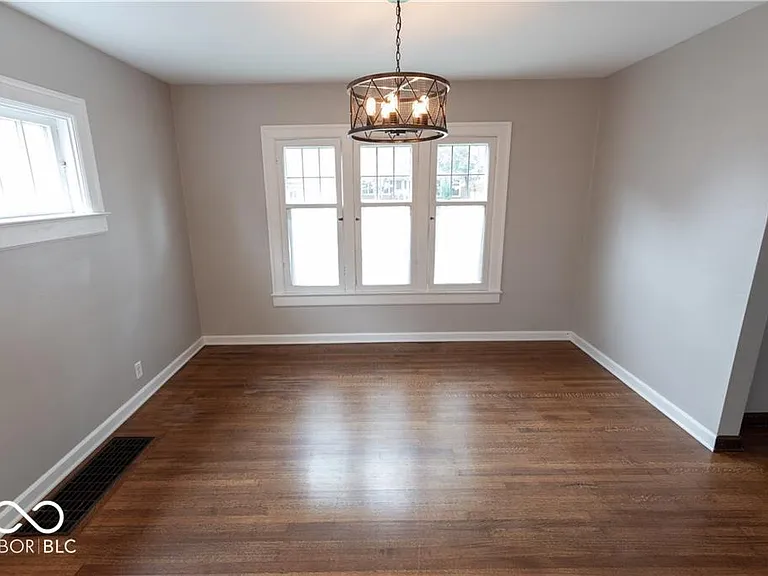 5630 N Delaware St — Photo 13