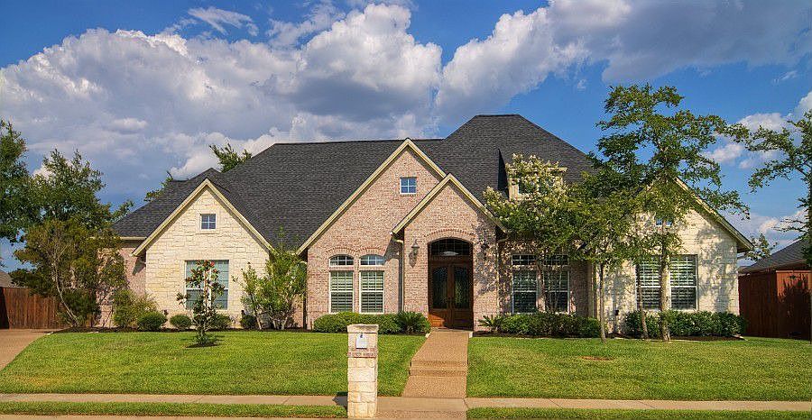 1st image of 5121 Congressional Dr