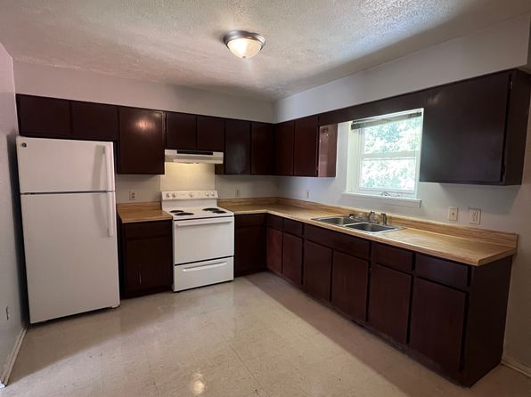 501 N Church St APT 17