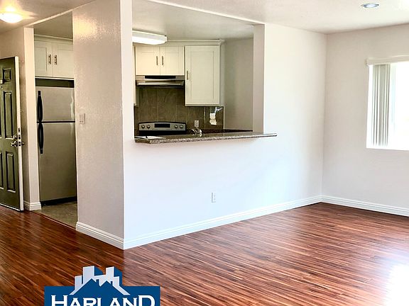 3rd image of 7405 Charmant Dr Unit 2107-1