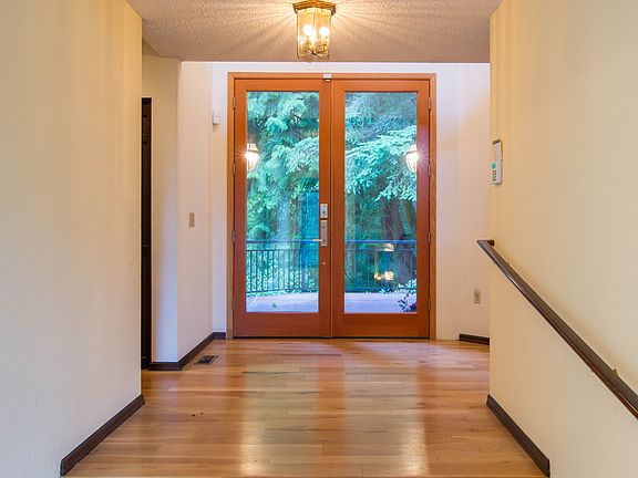 4th image of 12028 200th Ave SE