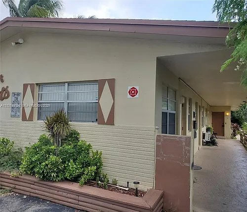 836 NW 2nd Ave #1 Photo 1