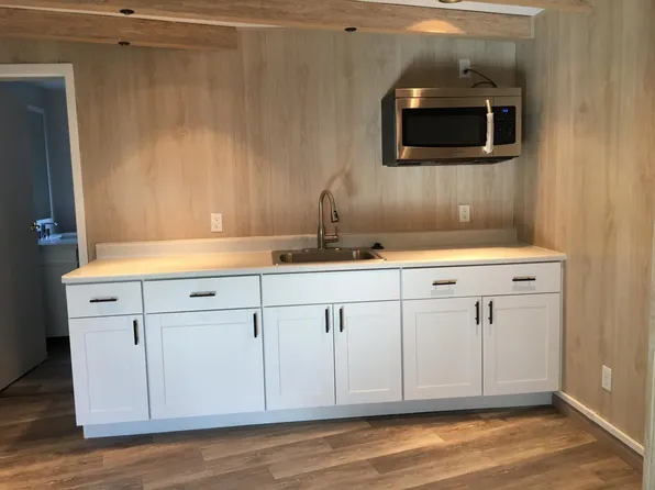 1680 San Luis Dr #A, San Luis Obispo, CA 93401