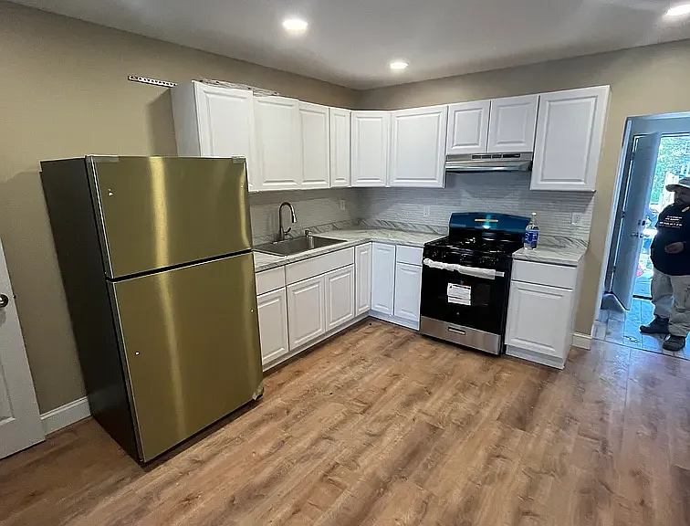 321 Saint Joes Ave — Photo 2