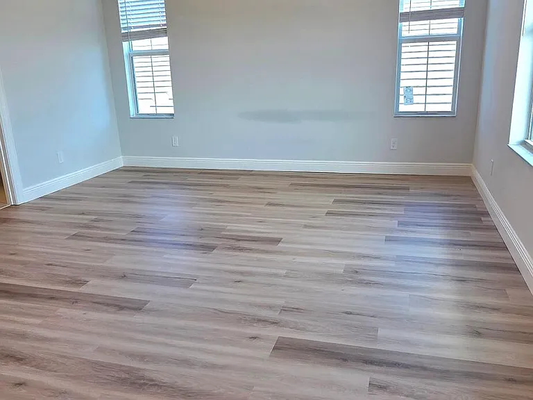 12550 Nautilus Cir — Photo 26