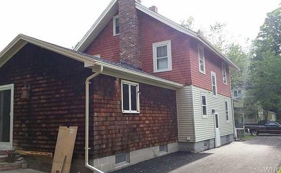 3rd image of 274 Walnut St