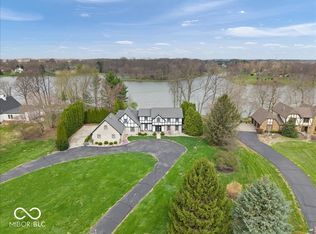 5720 N Sugar Hills Dr, Greenfield, IN