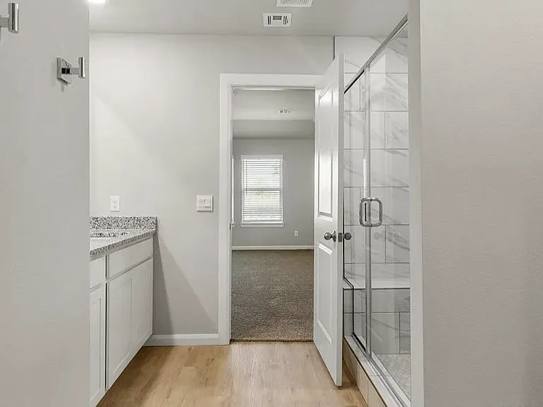 7517 N 155th Ave E — Photo 23