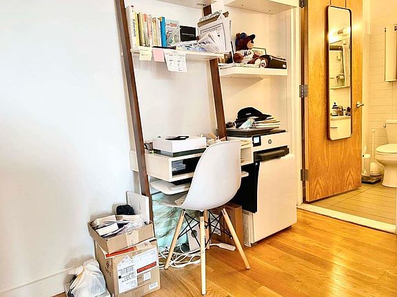 4th image of 1677 Lexington Ave APT 7A