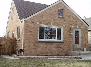 3717 S 17th St, Milwaukee, WI 53221