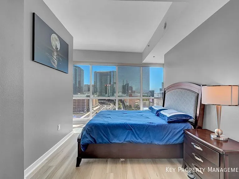 4525 Dean Martin Dr #1101 — Photo 17
