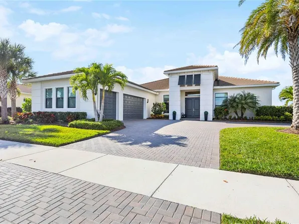 8933 Artisan Way, Sarasota, FL 34240