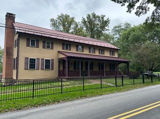 671 Overlys Grove Rd #1, New Holland, PA 17557