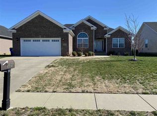 320 Maple Hill St, Bowling Green, KY 42101