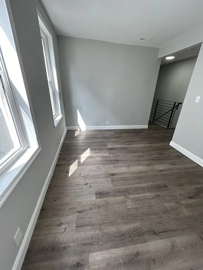 5402 Walnut St — Photo 4